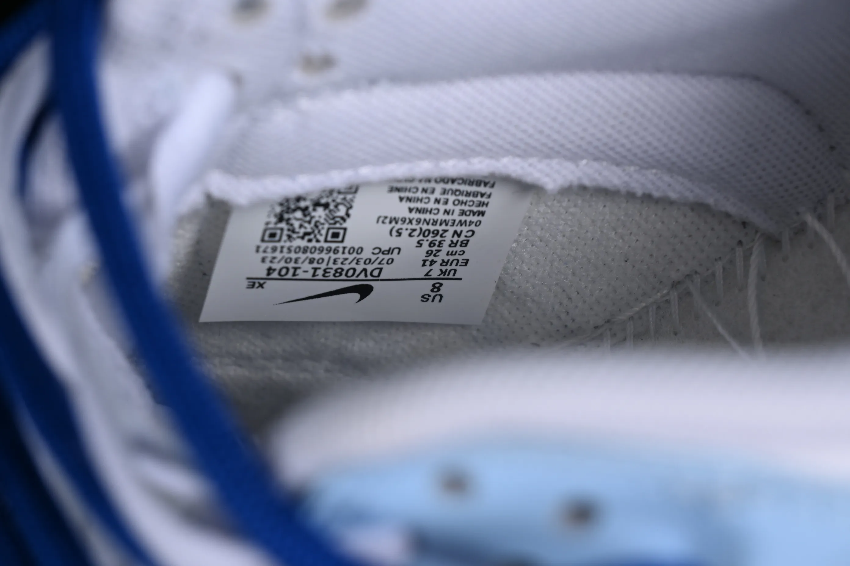 All categories Nk SB Dunk series Nk SB Dunk Low low-top sneakers Nk Dunk Low Winter has arrived Simple white and blue SB strap low-top casual sneakers DV0831-104